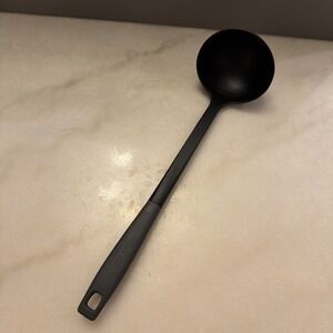 Kitchen Essentials Calphalon 4oz Nylon Ladel w/ Measurements Soft Grip Handle